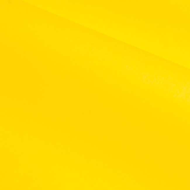 Citroen geel zeer sterk mg zijdevloei 30 grm water - en kleurvast.
 