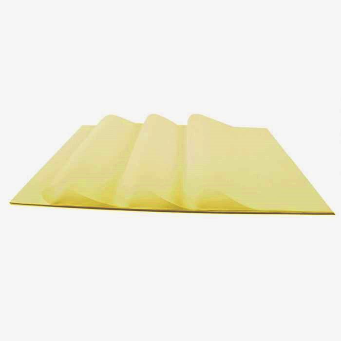 Cream tissue paper, quality mg 17 grams colourfast.
 